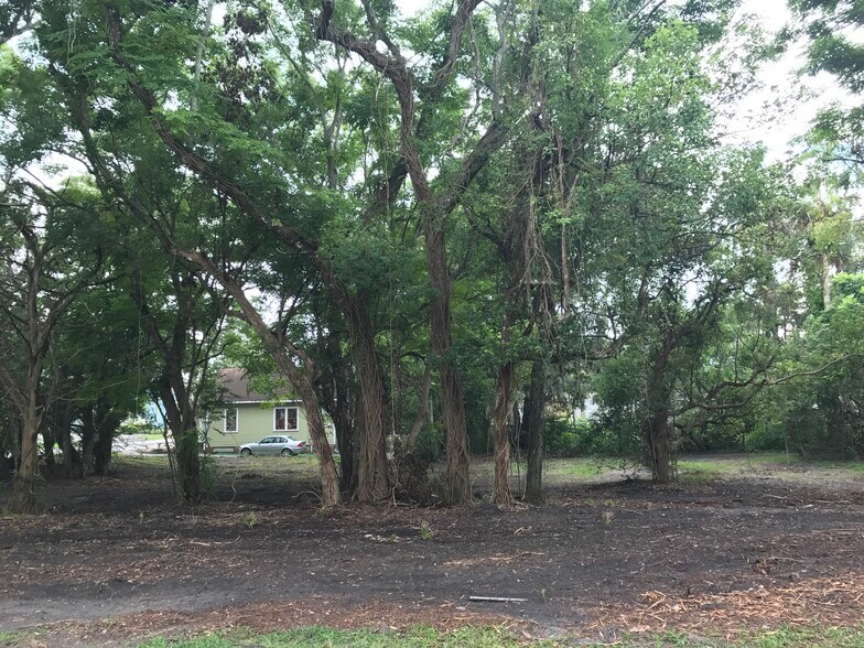 More Photos Of 318 N Florida Ave, Deland Land For Sale