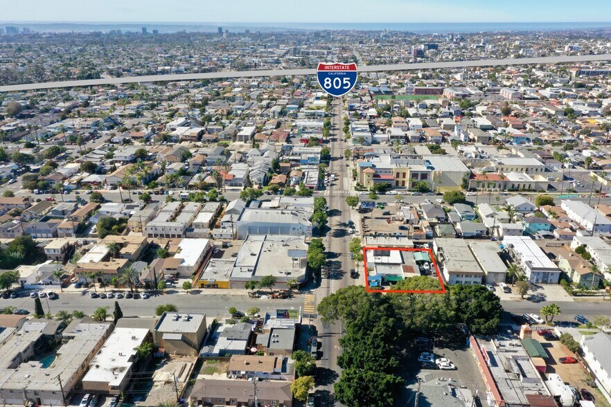 More Photos Of 3750 University Ave, San Diego Freestanding For Sale