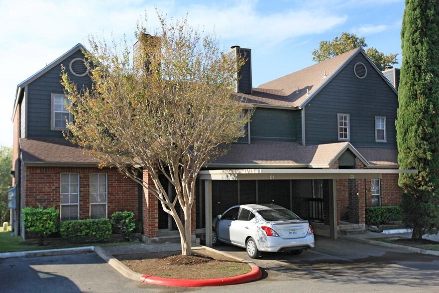 More Photos Of 13050 Park Xing, San Antonio Apartments For Sale
