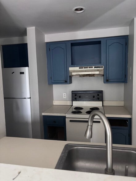 More Photos Of 1321-1323 Spruce St, Philadelphia Apartments For Sale