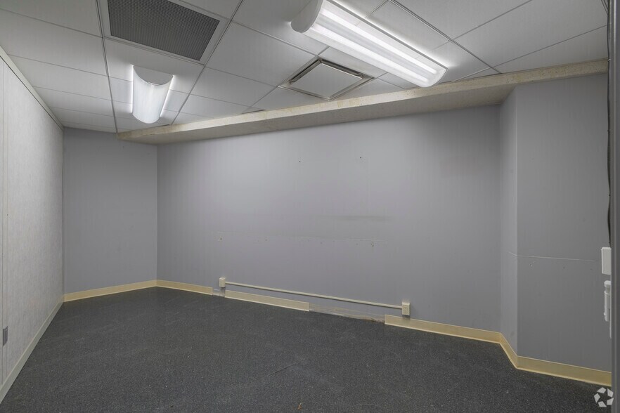 More Photos Of 2301 Napa Vallejo Hwy, Napa Land For Lease