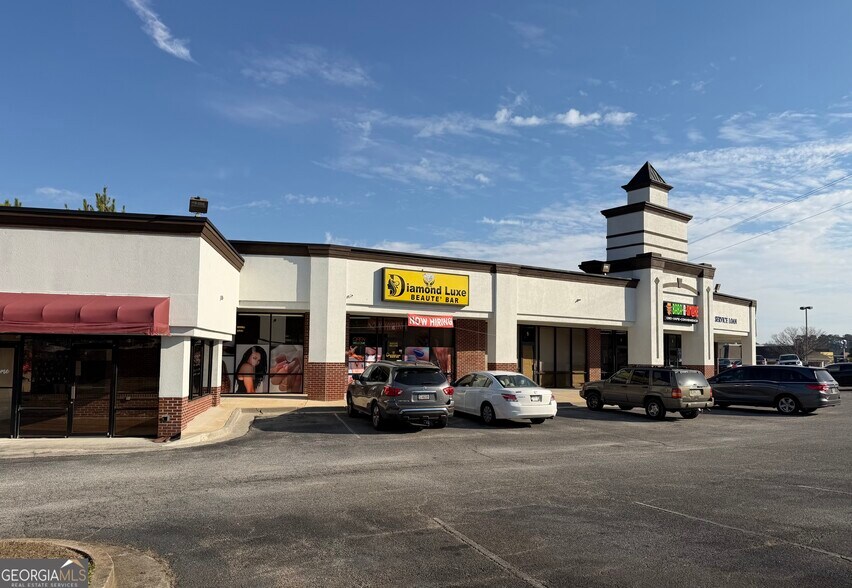 More Photos Of 116 Riverside Pky, Macon-Bibb Storefront Retail Office For Sale