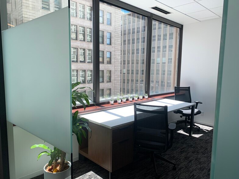 More Photos Of 100 S 5th St, Minneapolis Office For Lease