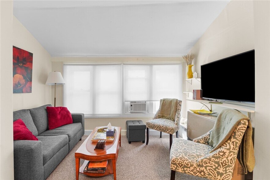 More Photos Of 63 Silver St, Norwich Apartments For Sale
