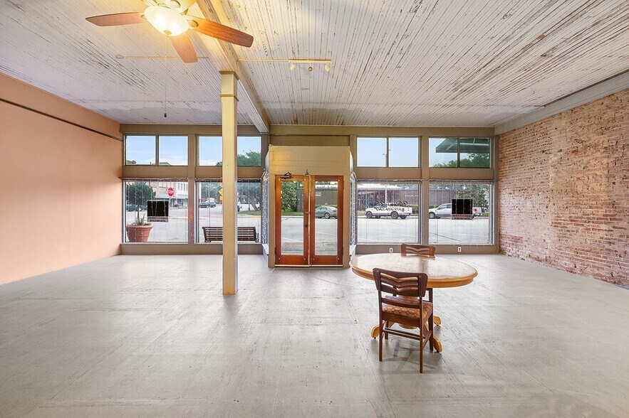 More Photos Of 107 E Main St, Eagle Lake Specialty For Sale