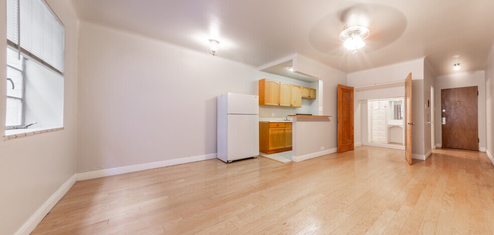 More Photos Of 1626 Logan St, Denver Apartments For Sale