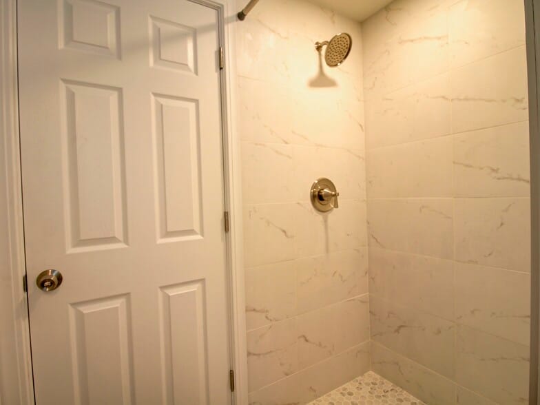 More Photos Of 3938 N Central Ave, Chicago Storefront Retail Residential For Sale