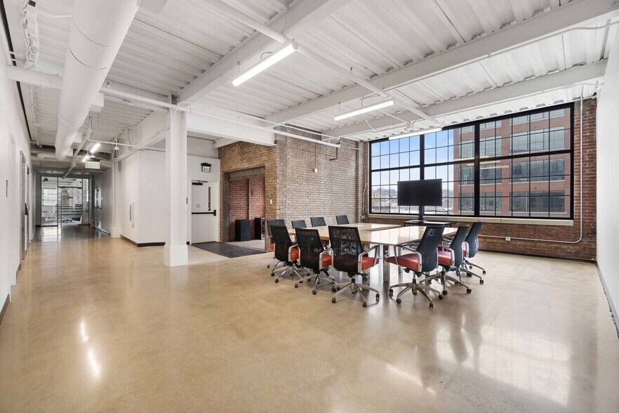 More Photos Of 400 N Lexington St, Pittsburgh Flex For Lease