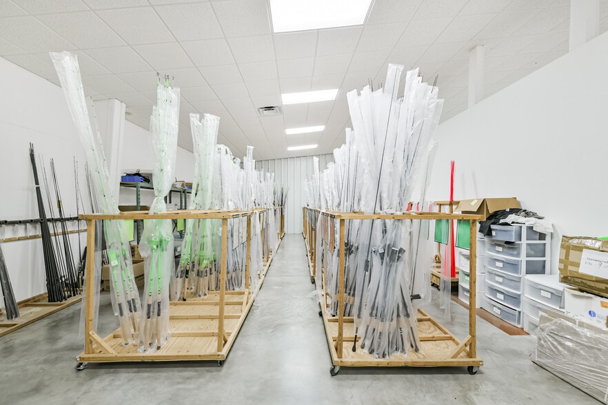 More Photos Of 7449 Wright Rd, Houston Manufacturing For Sale