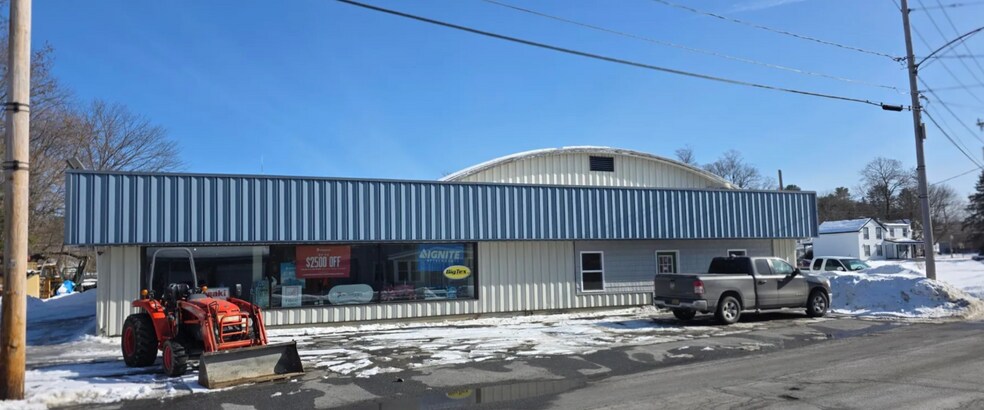 More Photos Of 206 Church St, Hoosick Falls Auto Repair For Sale
