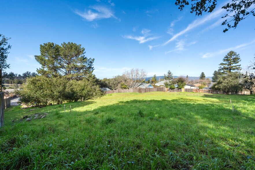 More Photos Of 495 Cherry St, Petaluma Land For Sale