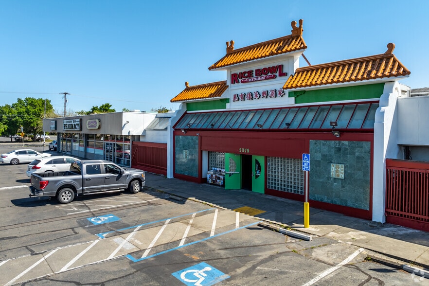 More Photos Of 2374-2378 Florin Rd, Sacramento Restaurant For Sale