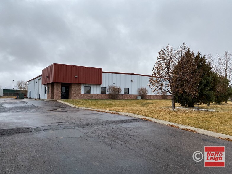 Primary Photo Of 6140 Champlin Dr, Fountain Warehouse For Sale