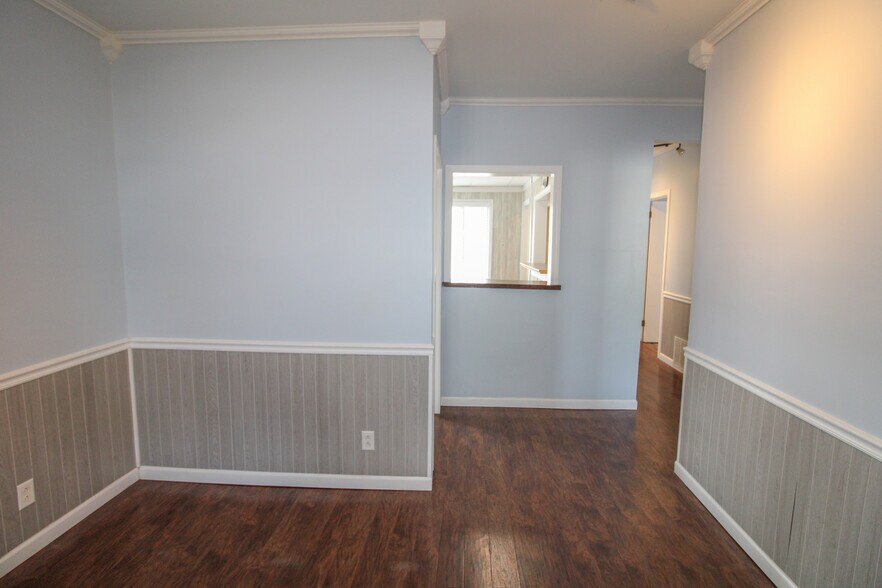 More Photos Of 1517 Allentown Rd, Lima Office For Sale