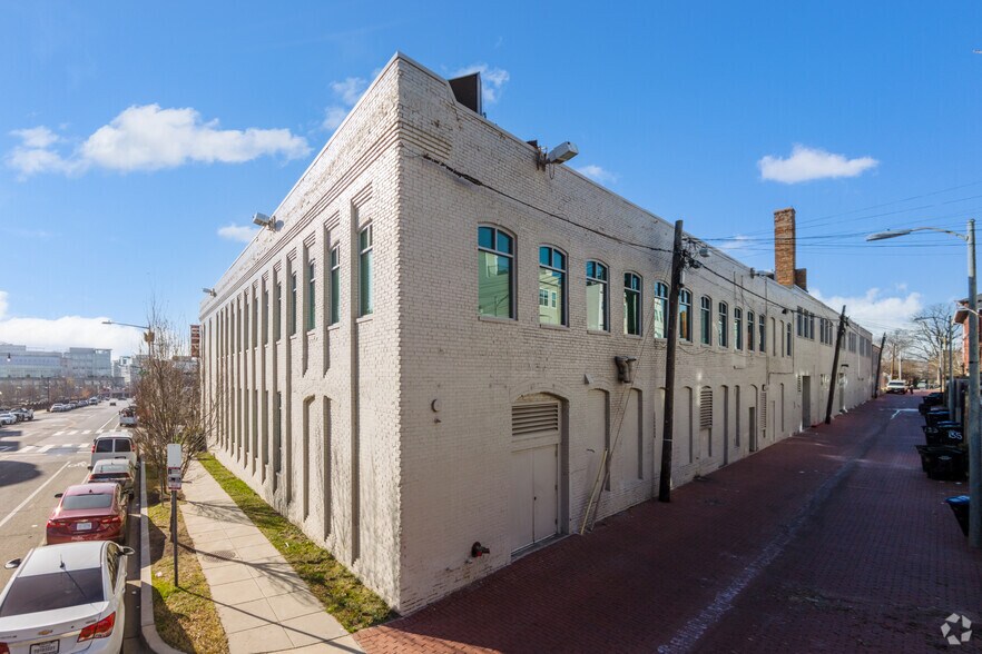 More Photos Of 120 Q St NE, Washington Loft Creative Space For Lease