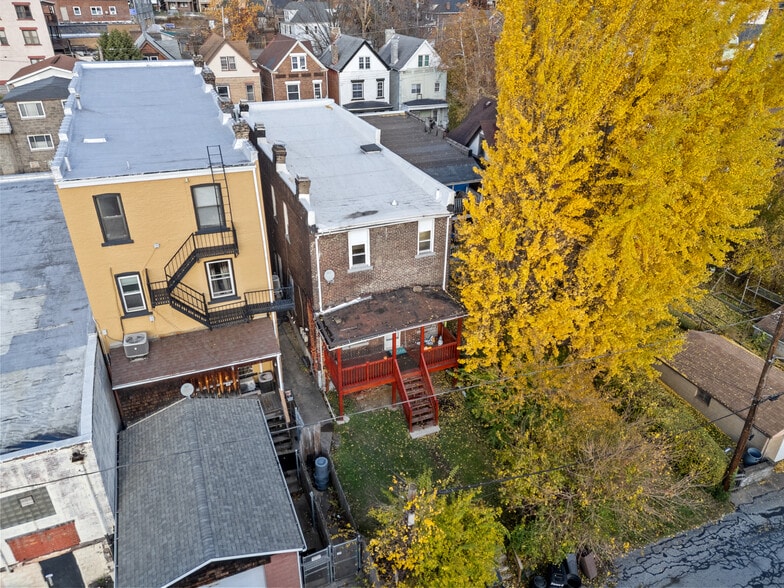 More Photos Of 2208 Woodstock Ave, Pittsburgh Specialty For Sale