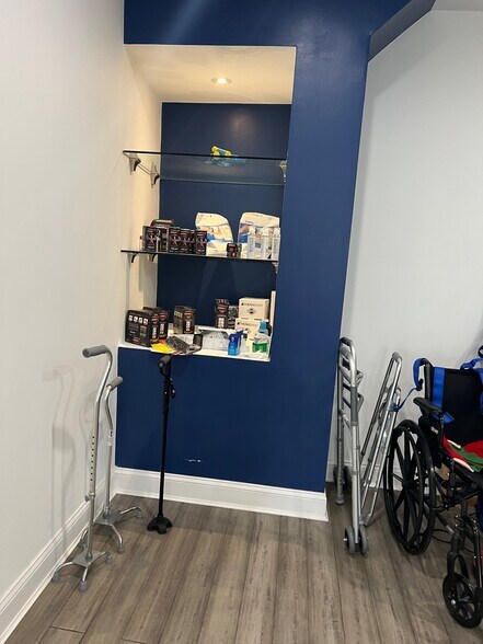 More Photos Of 40 Darby Rd, Paoli Medical For Lease