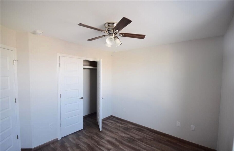 More Photos Of 1202 Upas Dr, Edinburg Apartments For Sale