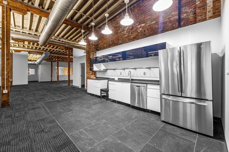 More Photos Of 1820 Lancaster St, Baltimore Coworking Space