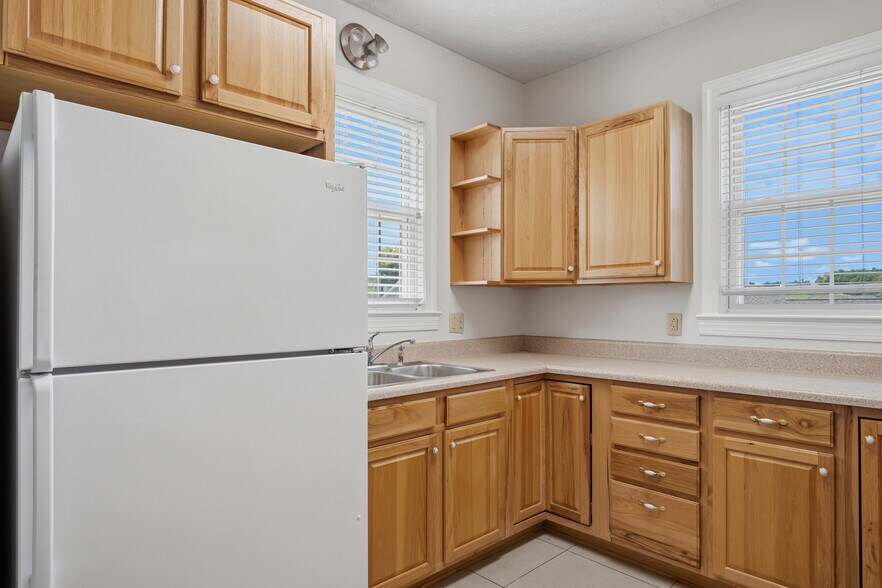More Photos Of 6245 University Park Dr, Radford Office Residential For Sale