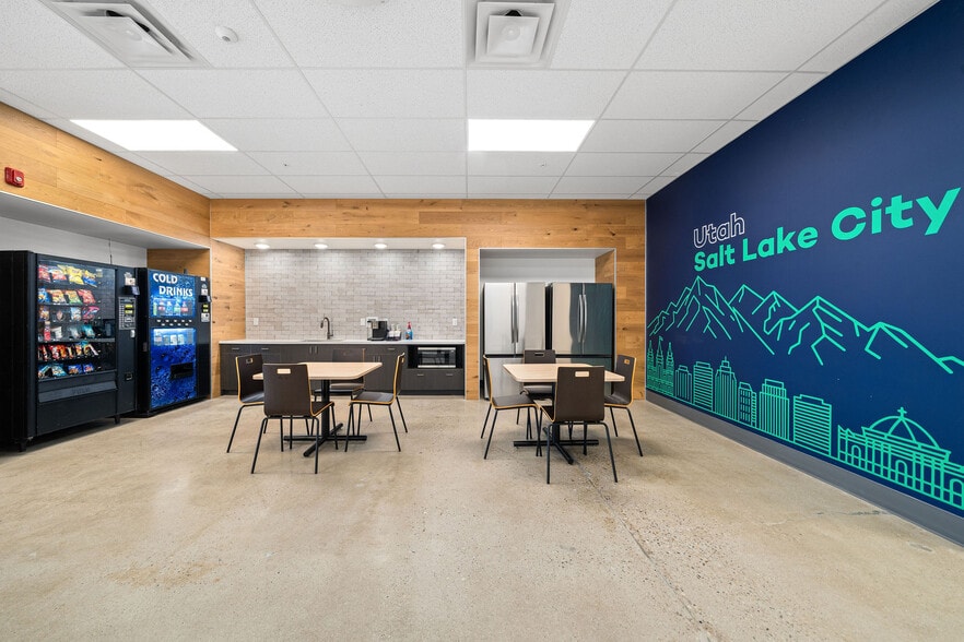 More Photos Of 391 S Orange St, Salt Lake City Distribution For Lease
