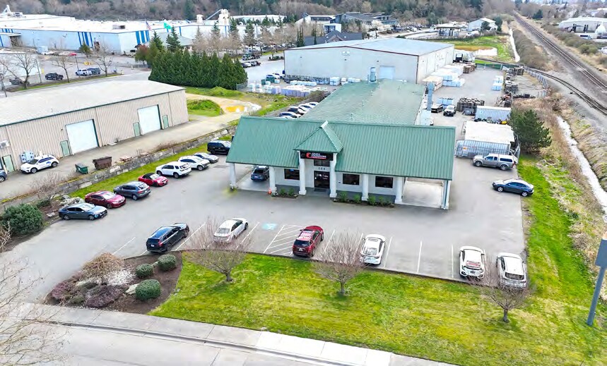 More Photos Of 258 N Hill Blvd, Burlington Auto Repair For Sale