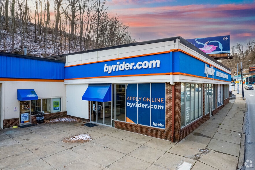 More Photos Of 1561 W Liberty Ave, Pittsburgh Auto Dealership For Lease