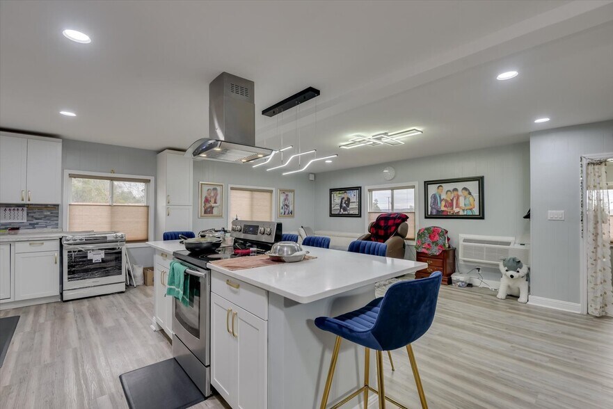 More Photos Of 4638 Jefferson Davis Hwy, North Augusta Hotel For Sale