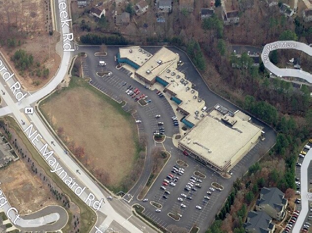 More Photos Of 900-932 NE Maynard Rd, Cary Unknown For Lease
