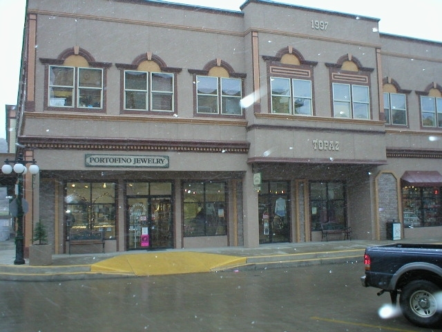 Primary Photo Of 188 Main St, Edwards Storefront Retail Residential For Lease