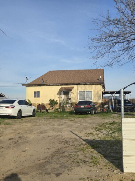 More Photos Of 6873 20th Ave, Lemoore Land For Sale