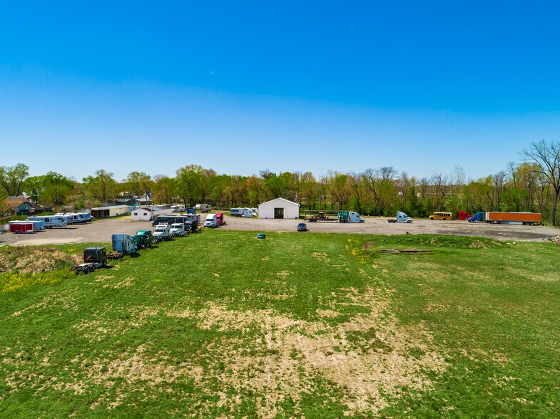More Photos Of 127 Basin St, Hebron Warehouse For Sale