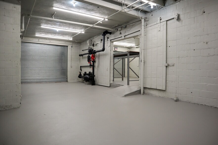 More Photos Of 309-311 Hillside Ave, Hillside Warehouse For Sale