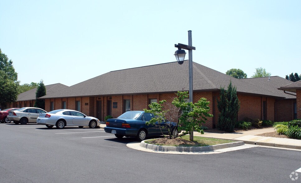 More Photos Of 9843-9855 Business Way, Manassas Office For Lease