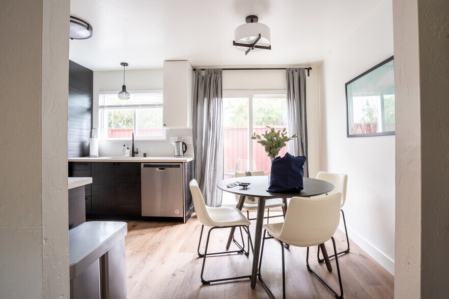 More Photos Of 128 E Reed St, San Jose Apartments For Sale