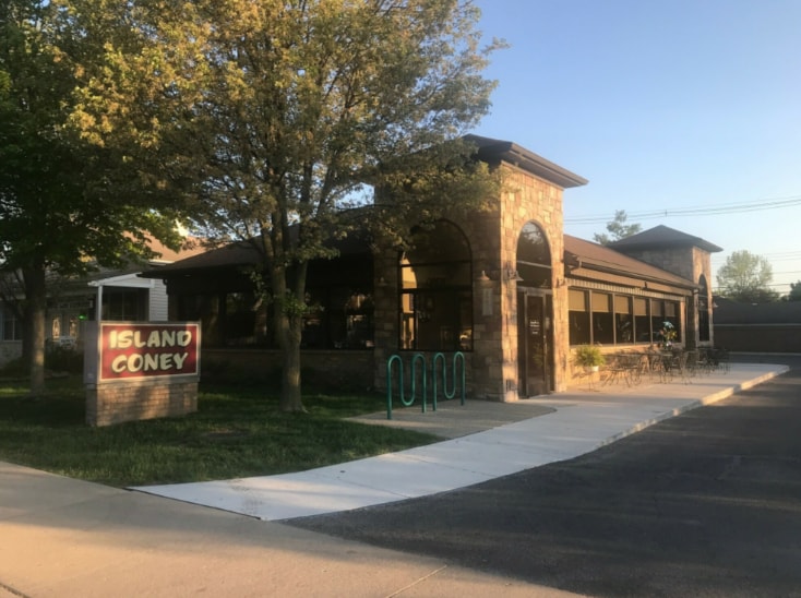 Primary Photo Of 8200 Macomb St, Grosse Ile Township Restaurant For Sale