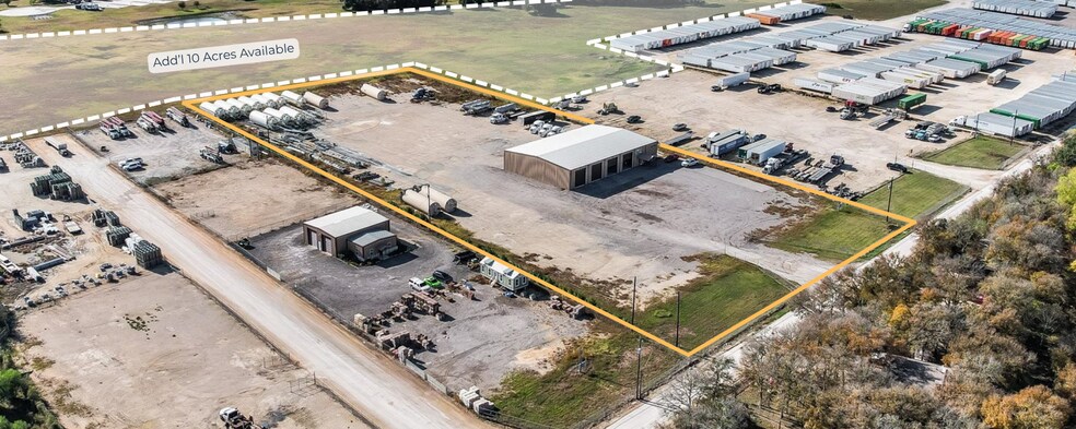 More Photos Of 846 York Creek Rd, New Braunfels Industrial For Lease
