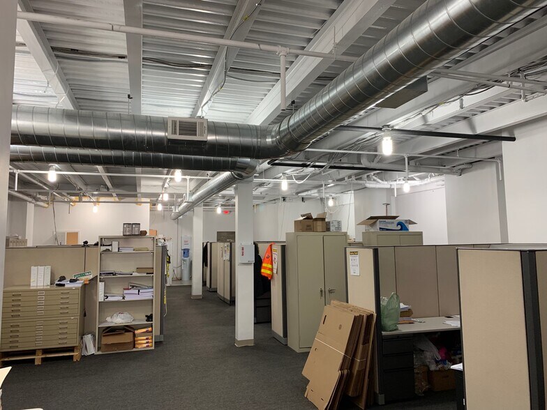 More Photos Of 1086 Myrtle Ave, Brooklyn Warehouse For Sale