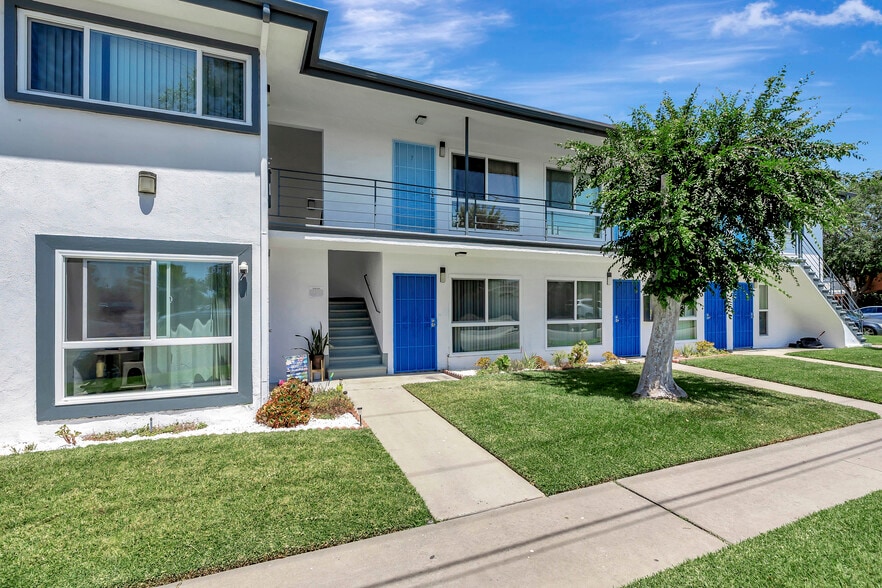 More Photos Of 12221 Peacock Ct, Garden Grove Apartments For Sale