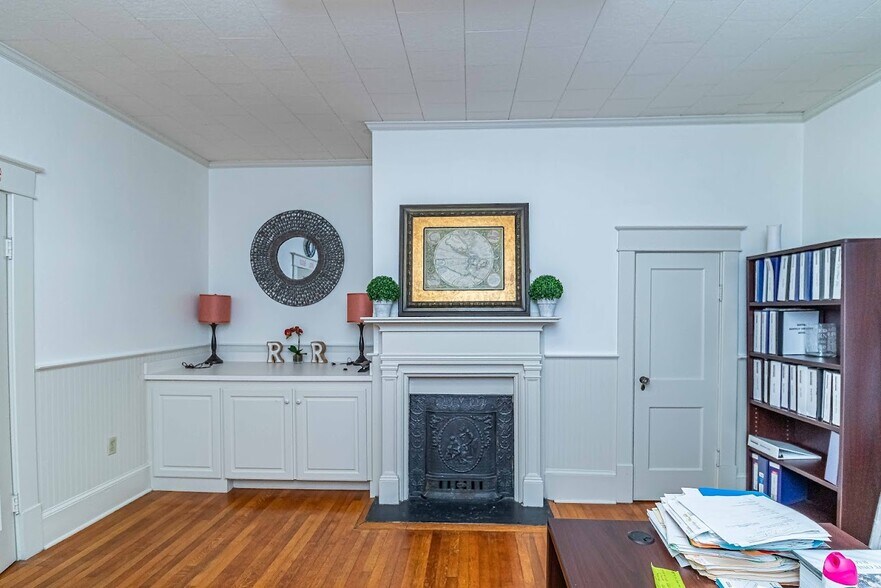 More Photos Of 1206 E Ash St, Goldsboro Loft Creative Space For Lease
