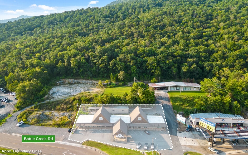 More Photos Of 104 Battle Creek, South Pittsburg Medical For Sale