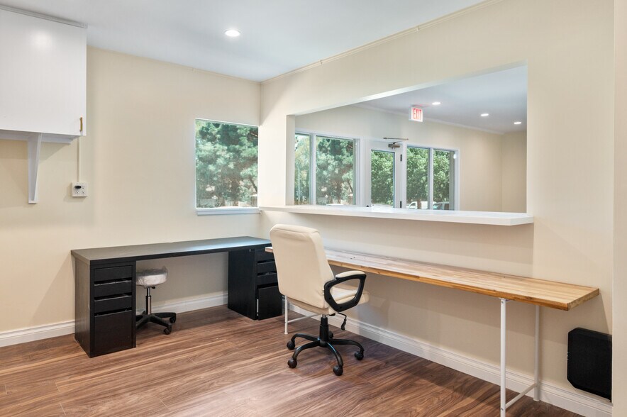 More Photos Of 26510-26516 Crenshaw Blvd, Rolling Hills Medical For Lease