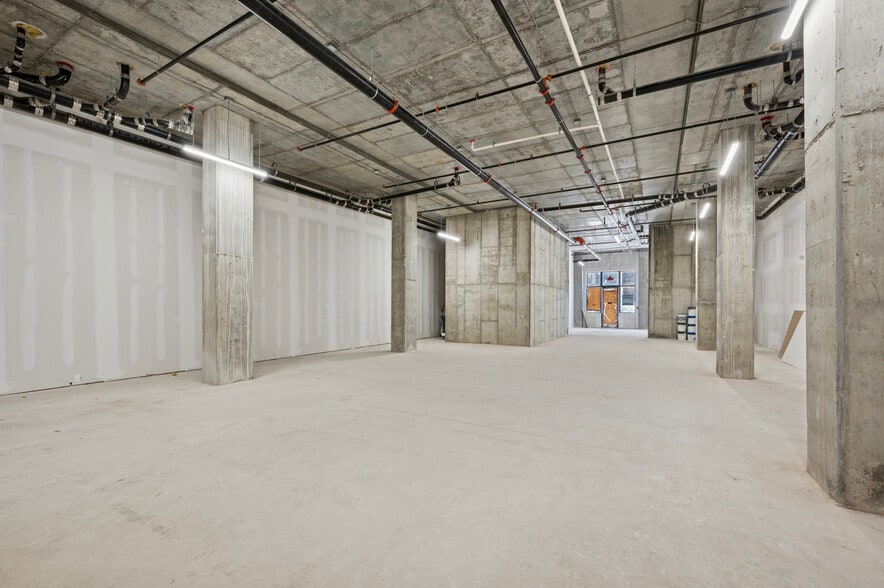 More Photos Of 918 N Broad St, Philadelphia Apartments For Lease