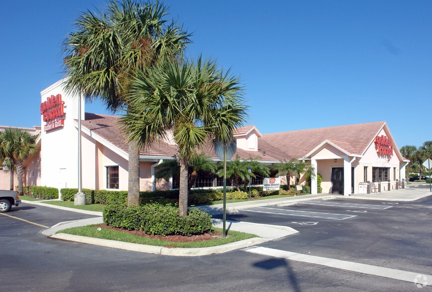 More Photos Of 389 Winchester Park Blvd, Boynton Beach Restaurant For Sale