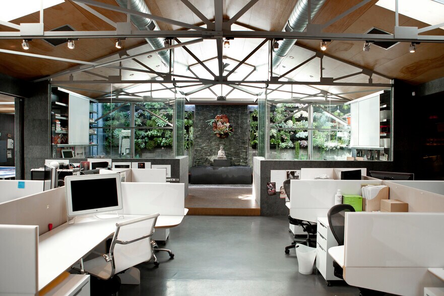 Primary Photo Of 3459 Motor Ave, Los Angeles Loft Creative Space For Lease