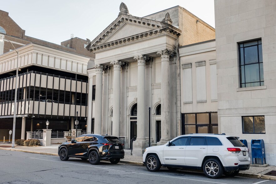 More Photos Of , Monroe Unknown For Sale