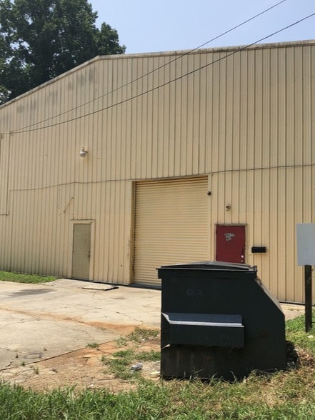 More Photos Of 2054 Rex Rd, Morrow Flex For Sale