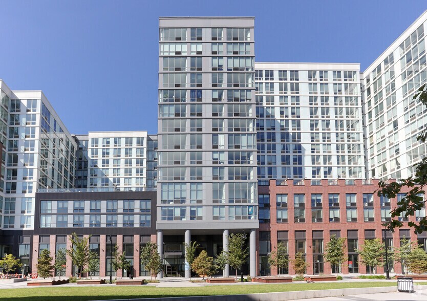 More Photos Of 770 Jackson St, Hoboken Apartments For Lease