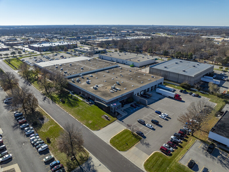 Primary Photo Of 9200-9220 Cody St, Overland Park Warehouse For Lease