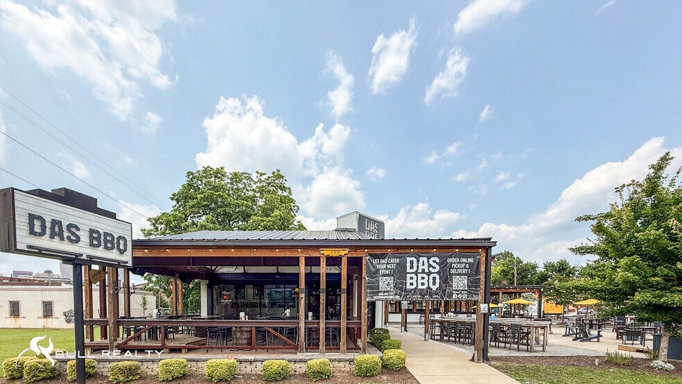 More Photos Of 350 SE Memorial Dr, Atlanta Restaurant For Sale